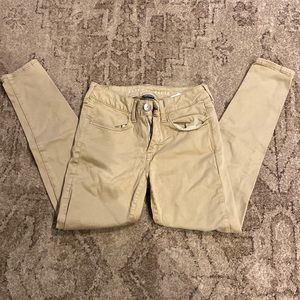 American Eagle khaki jegging skinny super stretch size 4 short